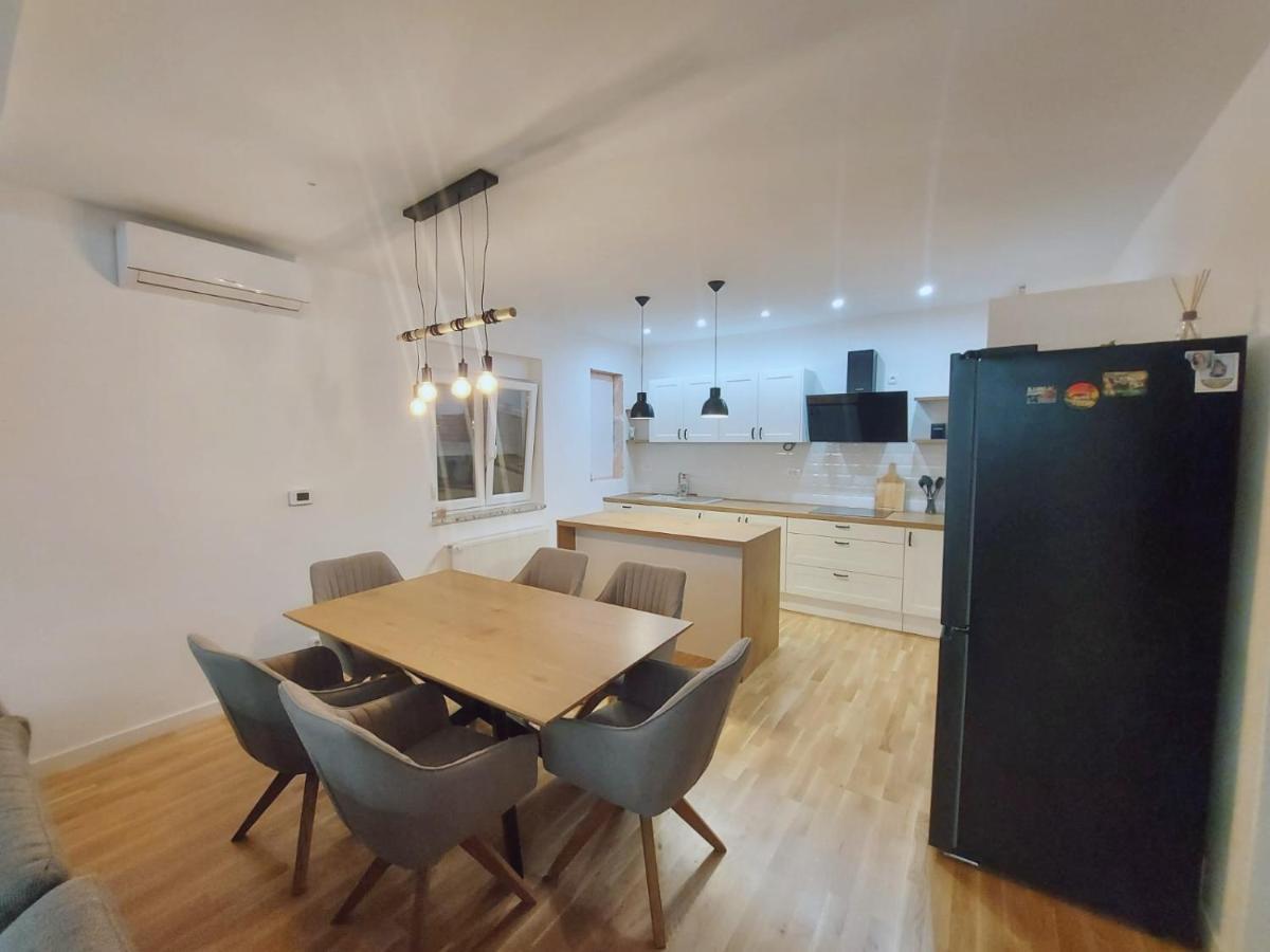 Apartman Konfidenca Biograd Na Moru Buitenkant foto