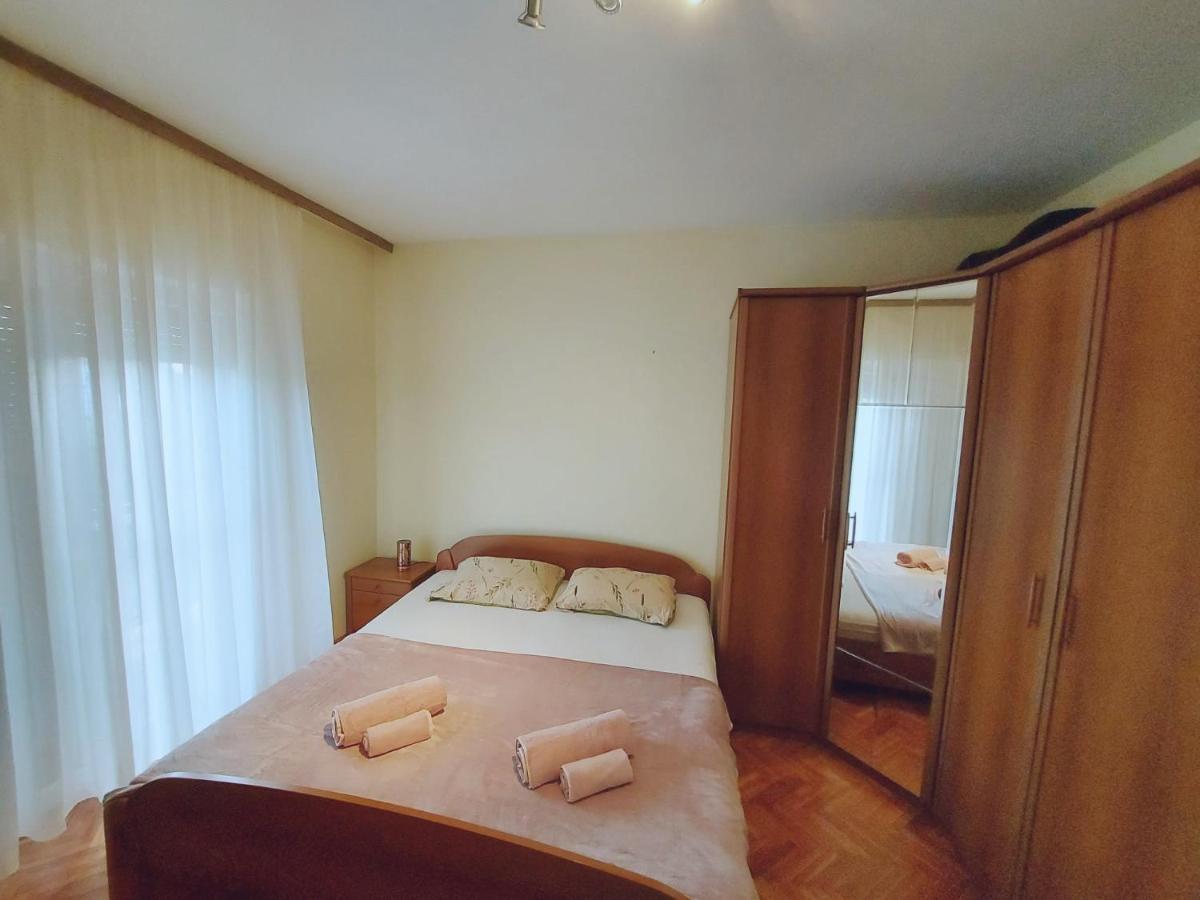 Apartman Konfidenca Biograd Na Moru Buitenkant foto