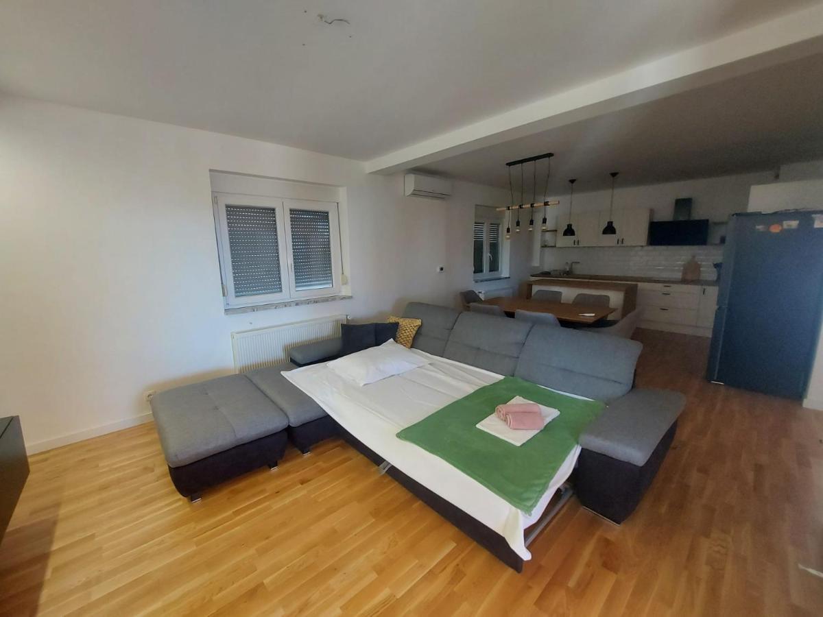 Apartman Konfidenca Biograd Na Moru Buitenkant foto